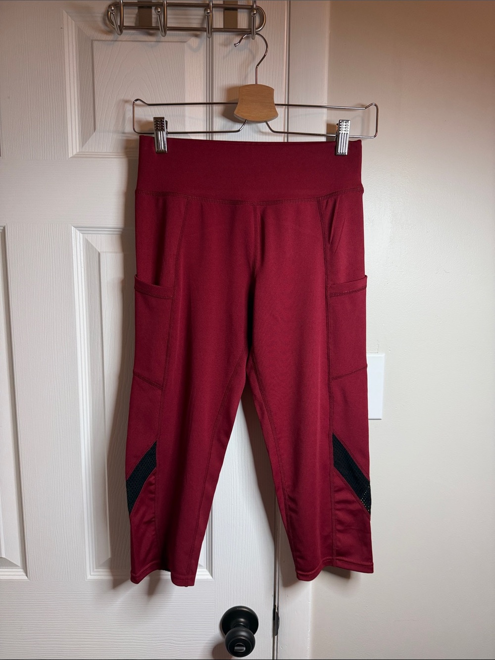 Dark Red Capri Workout Leggings